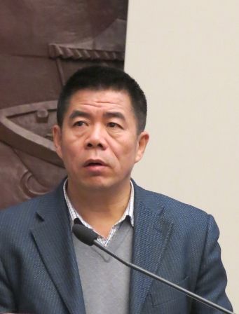 策展人杨维民